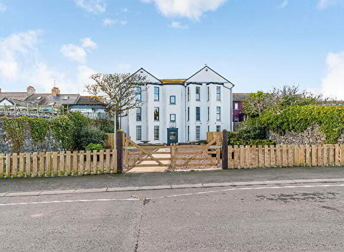 2 Bedroom Apartments For Sale In Apt Whitkirk House, Main Street, Newtownards, BT22