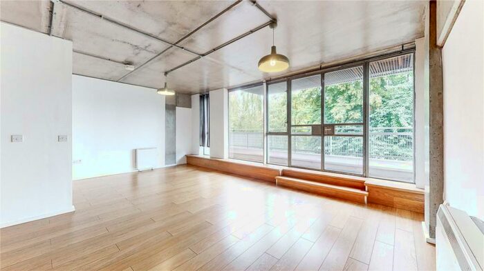 1 Bedroom Apartment To Rent In Union Wharf, N1