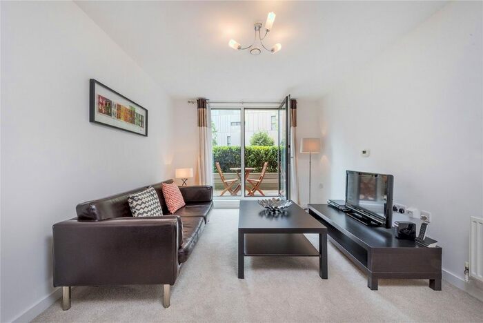 1 Bedroom Flat To Rent In Woods House, Gatliff Road, SW1W