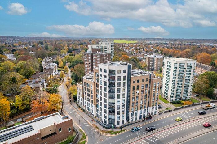 1 Bedroom Flat For Sale In The Waldrons, Admiral Court, CR0