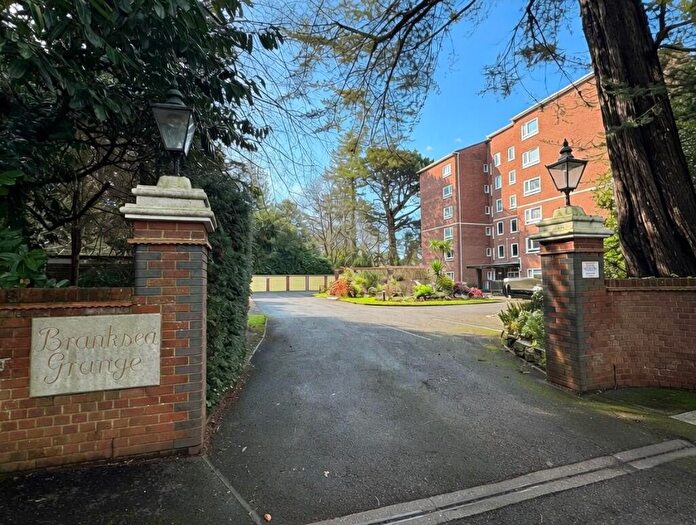 2 Bedroom Apartment To Rent In The Avenue, Poole, Dorset, BH13