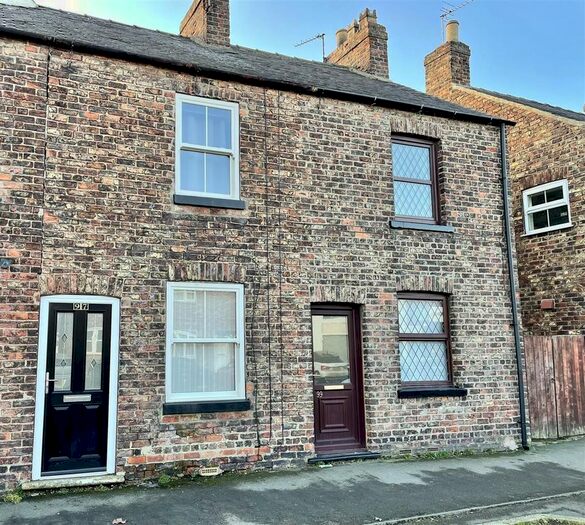 2 Bedroom End Of Terrace House To Rent In Long Street, Thirsk, YO7