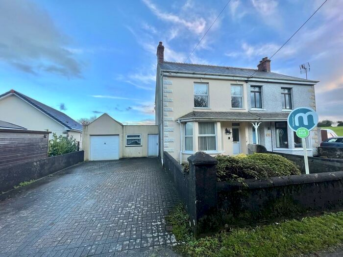 2 Bedroom Semi-Detached House For Sale In Lavrean, Bowling Green, St. Austell, PL26