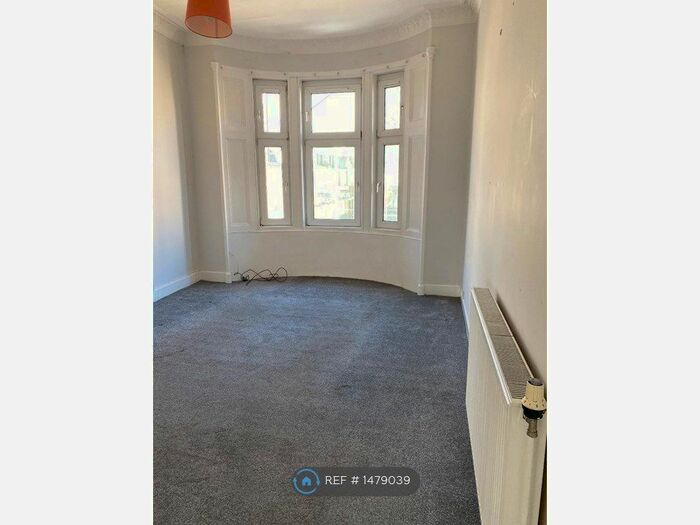 2 Bedroom Flat To Rent In Smithhills Street, Paisley, PA1