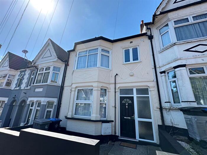 1 Bedroom Maisonette To Rent In Linden Avenue, Wembley, HA9