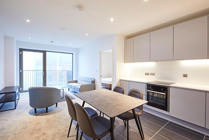 2 Bedroom Apartment To Rent In Block B, Hulme Street, M5