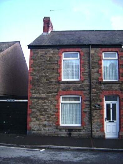 3 Bedroom Semi-Detached House To Rent In Pentremalwed Road, Swansea, SA6