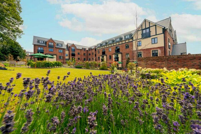 1 Bedroom Apartment For Sale In Gray Road, Sunderland, SR2