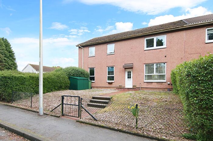 3 Bedroom Flat For Sale In Park Avenue, Loanhead, EH20
