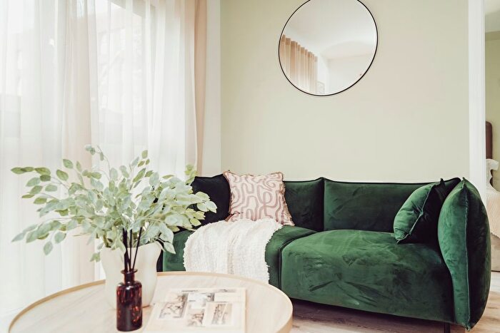 2 Bedroom Flat To Rent In Goodwin Close, Derby, DE1