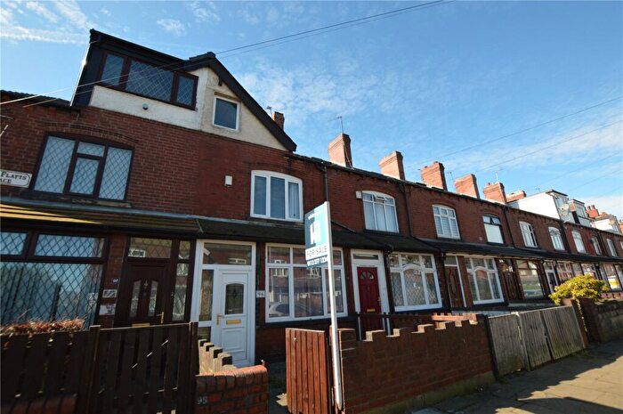 3 Bedroom Terraced House For Sale In Cross Flatts Place, Leeds, West Yorkshire, LS11