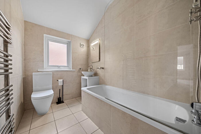 3 Bedroom End Of Terrace House For Sale In Cowper Gardens, South Wallington, SM6