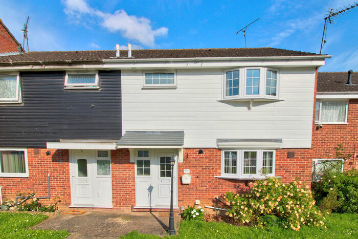3 Bedroom Terraced House For Sale In Canterbury Close, Ipswich, IP2
