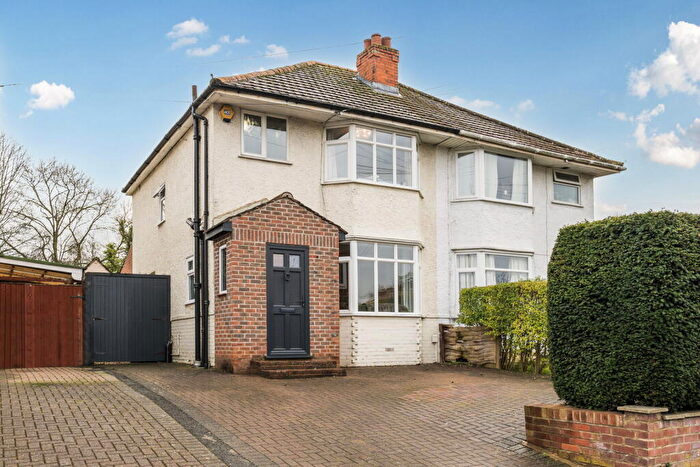 3 Bedroom Semi Detached House For Sale In Winchester Road, Basingstoke, RG21