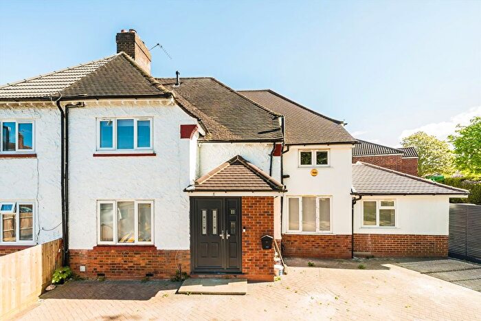 4 Bedroom Semi-Detached House To Rent In Marlow Crescent, Twickenham, TW1