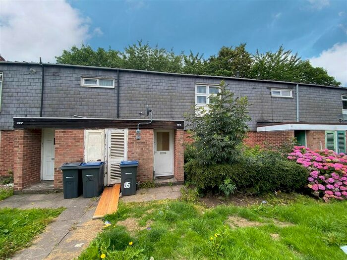 Houses for sale & to rent in B26 2SH, Rotherfield Road, Sheldon Birmingham