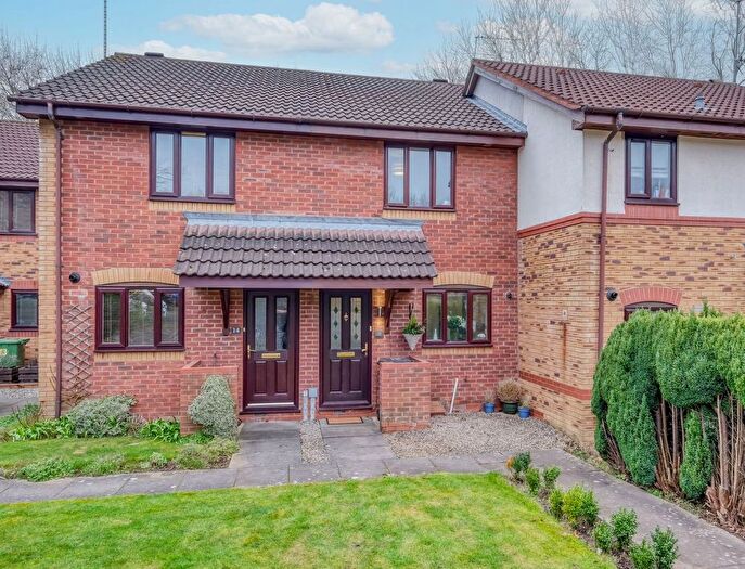 2 Bedroom Terraced House For Sale In Ashmores Close, Redditch, B97