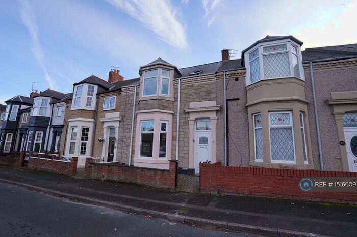3 Bedroom Terraced House To Rent In York Street, Jarrow, NE32