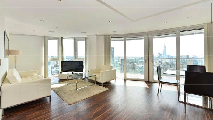 3 Bedroom Apartment To Rent In Altitude Point, Aldgate East, E1