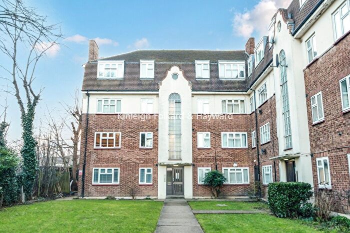2 Bedroom Flat To Rent In Avenue Road, London, SE20