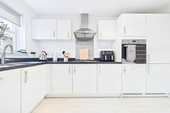 2 Bedroom End Of Terrace House For Sale In Grayling Road, Motherwell, ML1