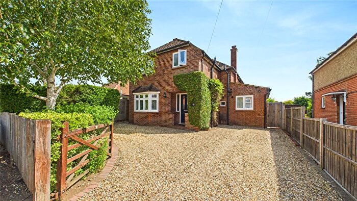 4 Bedroom Detached House For Sale In Chobham, Surrey, GU24