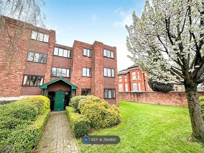 1 Bedroom Flat To Rent In Agnes Court, Manchester, M14