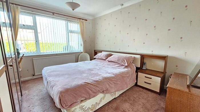 2 Bedroom Semi-Detached Bungalow For Sale In Church Street, Digby, LN4