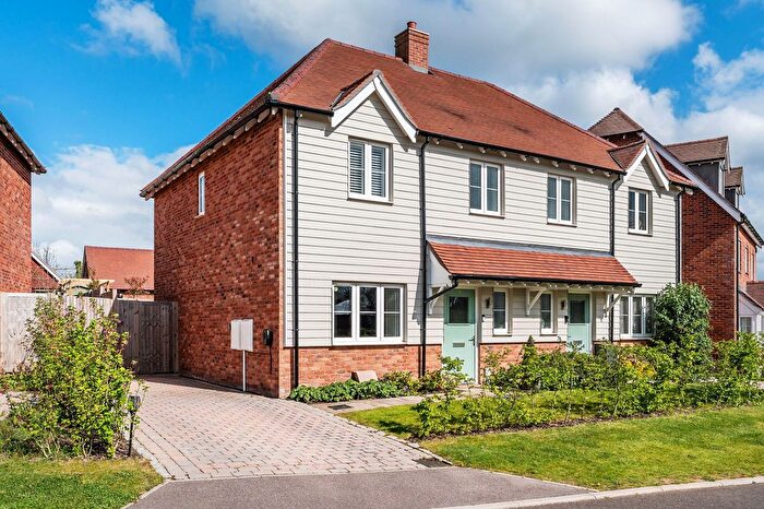 3 Bedroom Semi Detached House For Sale In Homebush Green, Matfield, TN12