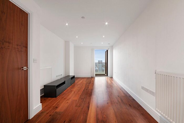 1 Bedroom Flat For Sale In Duckman Tower, Canary Wharf, E14
