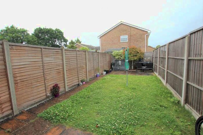 2 Bedroom Property To Rent In Rownhams Road Bournemouth, BH8