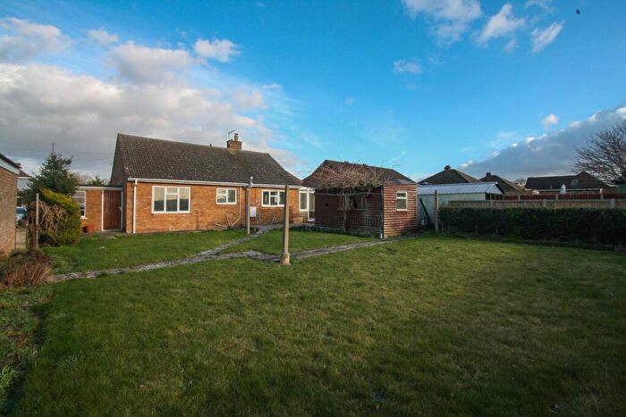 2 Bedroom Detached Bungalow To Rent In Orchard Row, Soham, Ely, CB7