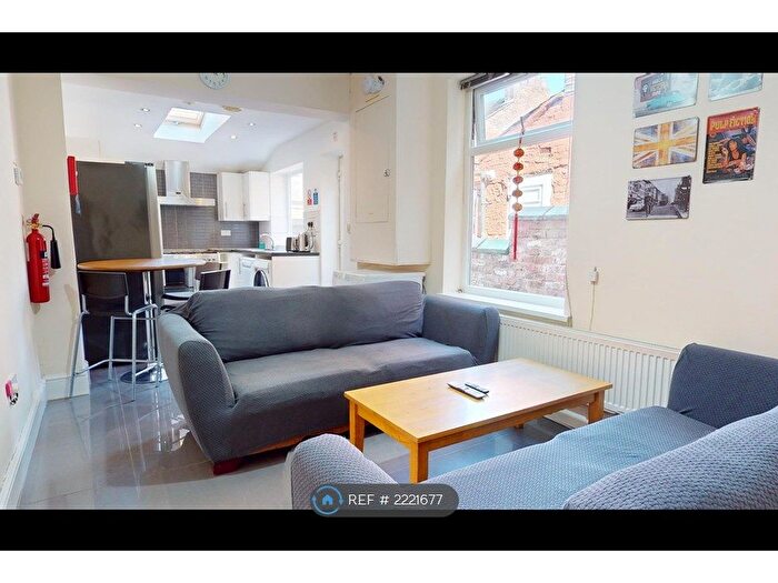 5 Bedroom Terraced House To Rent In Banff Road, Manchester, M14