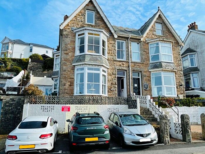 1 Bedroom Flat For Sale In Flat, Park Avenue, St. Ives, Cornwall, TR26