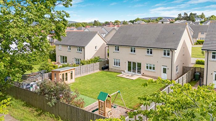 5 Bedroom Detached House For Sale In Gifford Crescent, Balerno, EH14