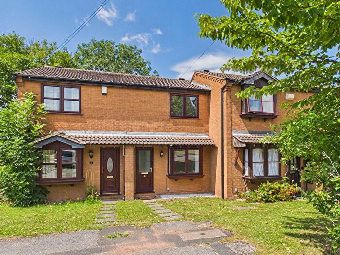 2 Bedroom Town House For Sale In Ellesmere Close, Arnold, Nottingham, NG5