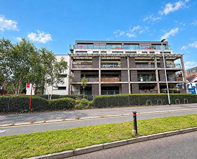 1 Bedroom Flat For Sale In Barlow Moor Road, Chorlton, M21