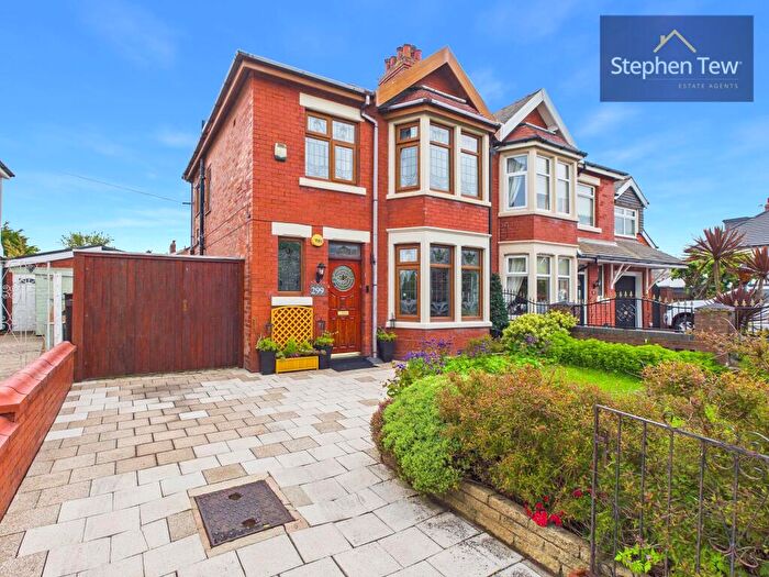 3 Bedroom Semi-Detached House For Sale In Devonshire Road, Blackpool, FY2