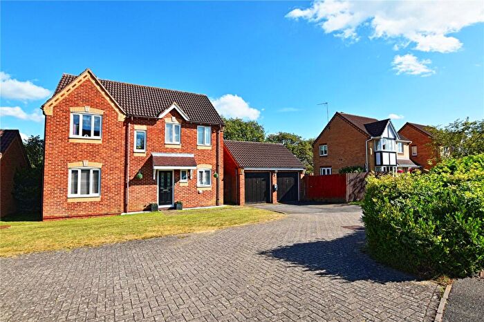4 Bedroom Detached House For Sale In Magnolia Close, Abington Vale, Northampton, NN3