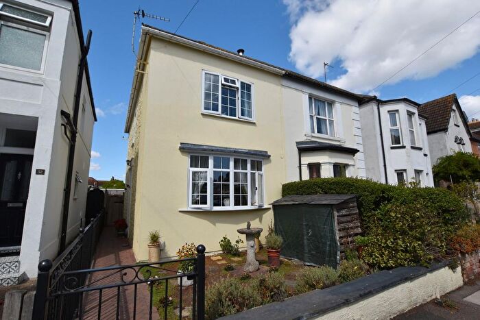 2 Bedroom Semi Detached House For Sale In Park Road, Hythe, CT21