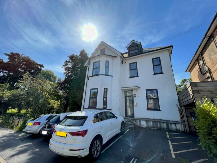 1 Bedroom Flat To Rent In Southcote Road, Bournemouth, BH1
