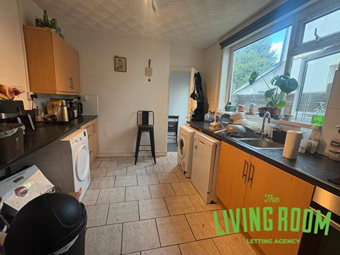 4 Bedroom House To Rent In Moy Road, Roath, Cardiff, CF24