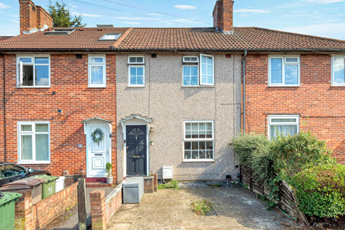 3 Bedroom Terraced House For Sale In Thornton Road, Carshalton, Surrey, SM5
