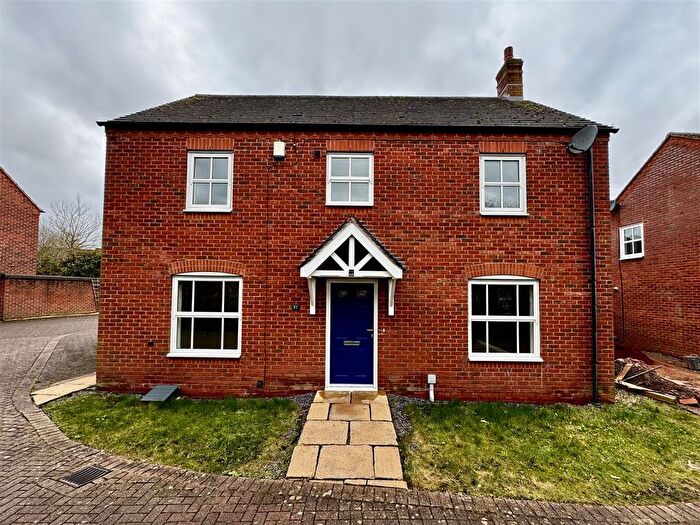 4 Bedroom Detached House To Rent In Sandfield Meadow, Lichfield, WS13