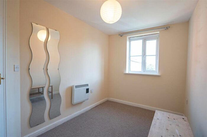 2 Bedroom Apartment For Sale In Waterway Court, Prince Of Wales Lane, Birmingham, B14
