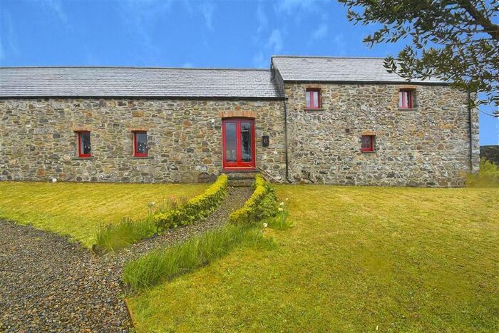 3 Bedroom Semi-Detached House For Sale In Croesgoch, Haverfordwest, SA62