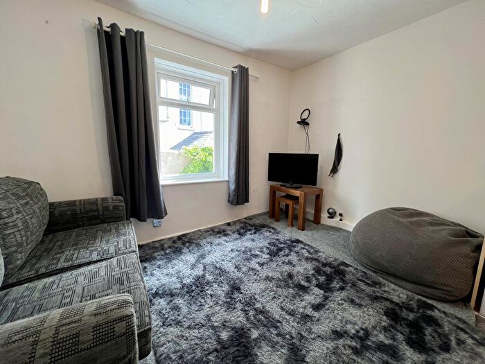 1 Bedroom Apartment To Rent In William Street, Weymouth, DT4
