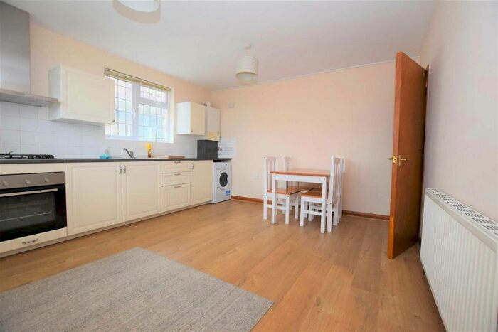1 Bedroom Flat To Rent In Audley Road, London, NW4