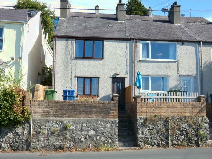 2 Bedroom Terraced House To Rent In Caernarfon Road, Y Felinheli, Gwynedd, LL56