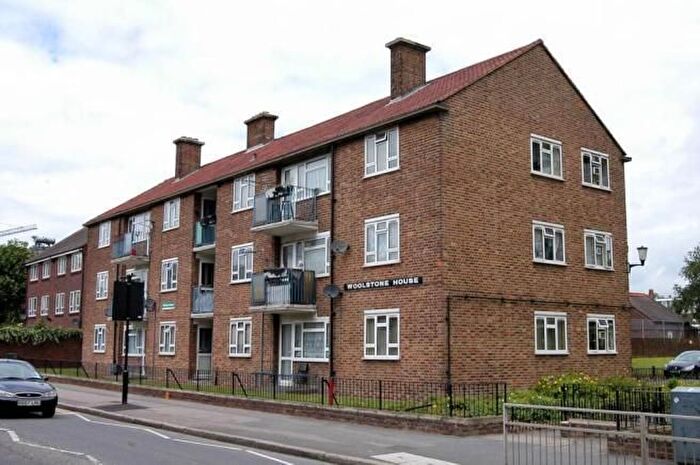 1 Bedroom Flat For Sale In Woolstone House, Whinston Street, Broad Market, Hoxton, Shorditch, Dalston, Brick Lane, London, E2